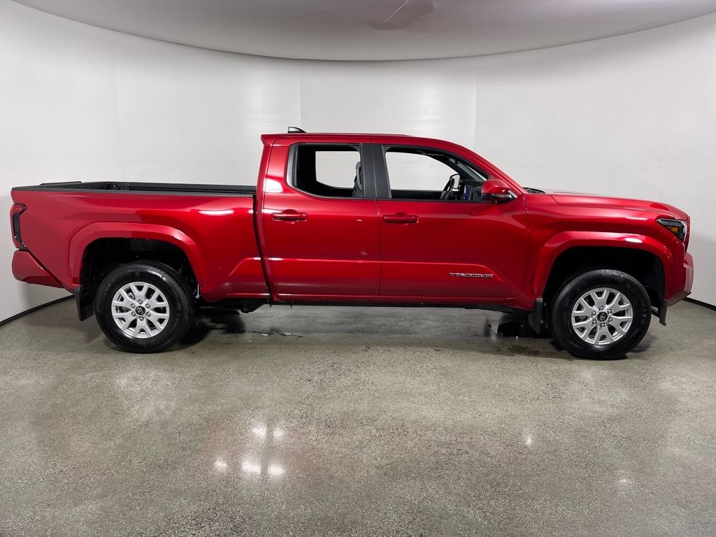 New 2026 Toyota Tacoma SR5 4X4 DBL CAB LONG BED