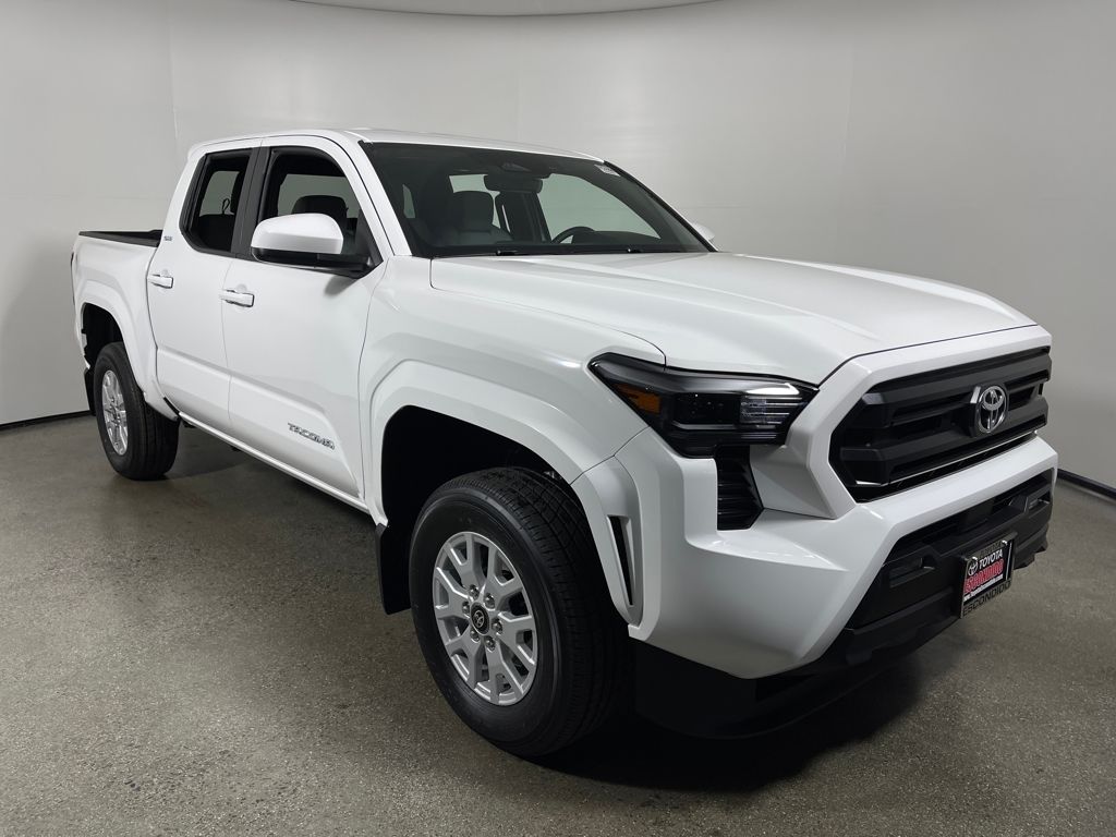 2026 Toyota Tacoma SR5's photo