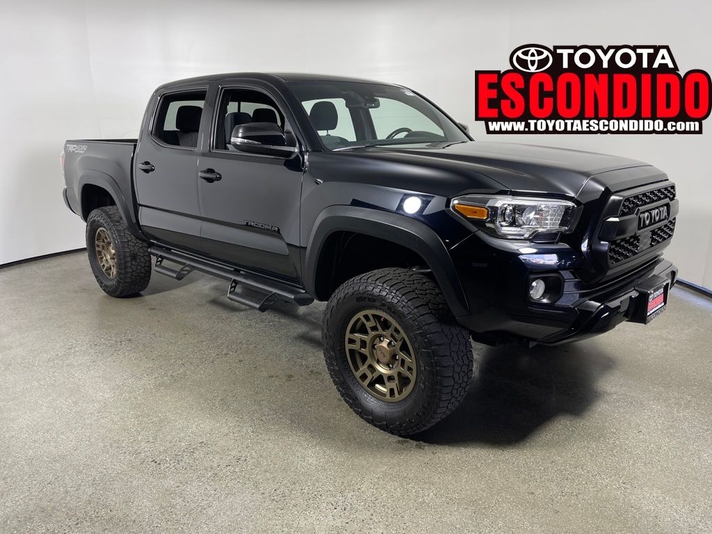 2021 Toyota Tacoma TRD Off Road's photo