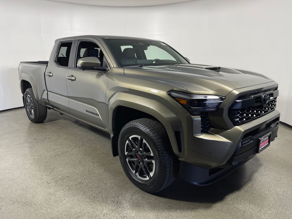 2025 Toyota Tacoma TRD Sport's photo