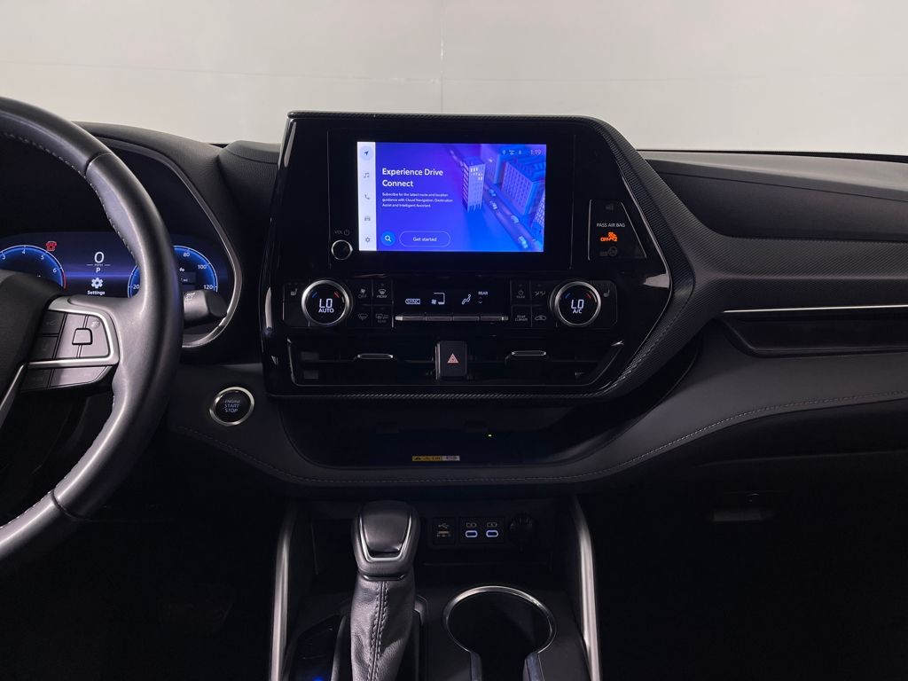 2025 Toyota Highlander XSE - Photo 15