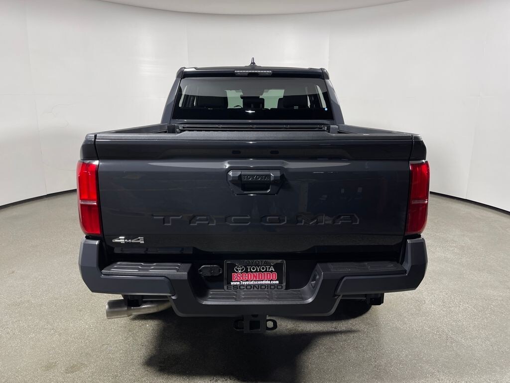 New 2026 Toyota Tacoma SR5 4X4 DOUBLE CAB