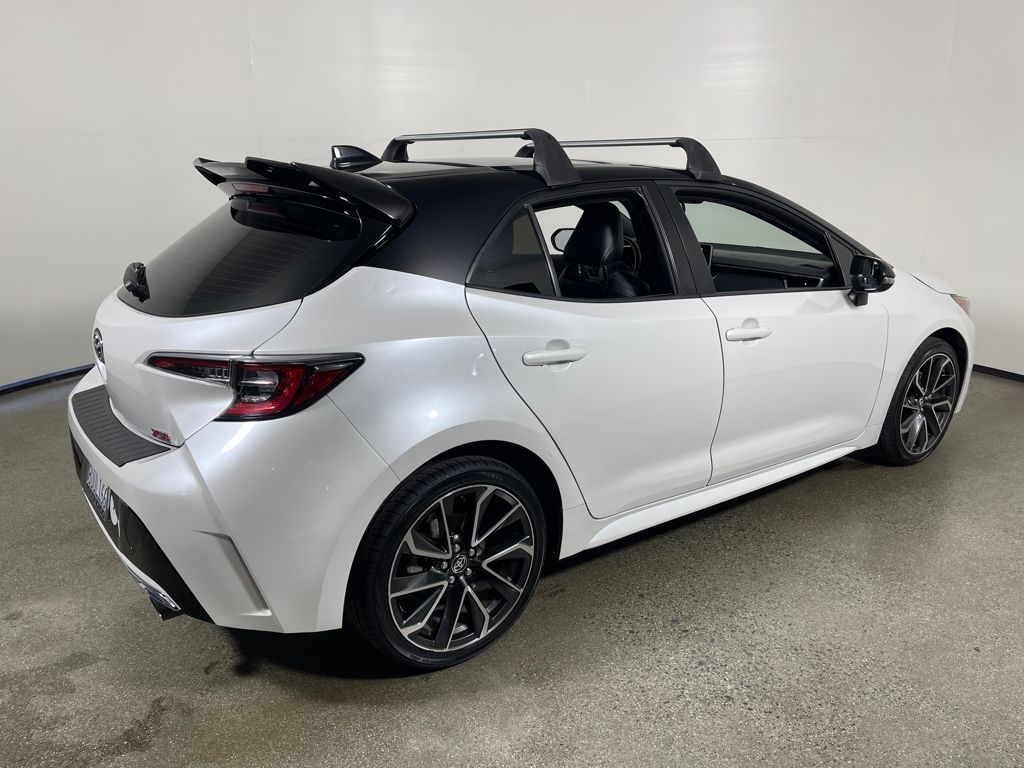 2021 Toyota Corolla XSE photo 3