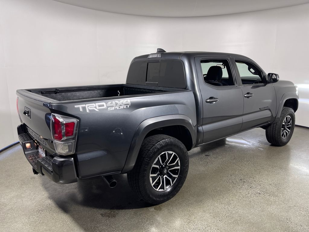 2023 Toyota Tacoma TRD Sport V6 photo 3