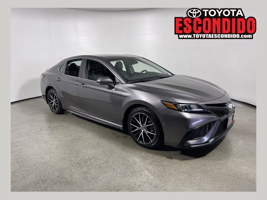 2023 Toyota Camry Sedan 