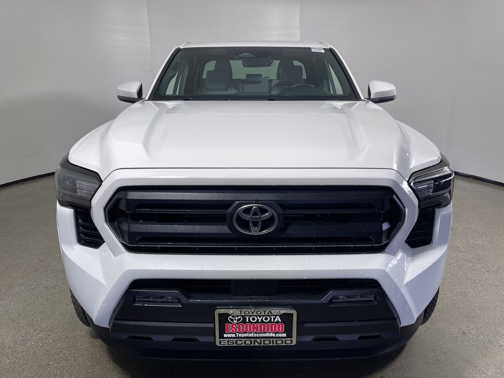 2026 Toyota Tacoma SR5 - Photo 8