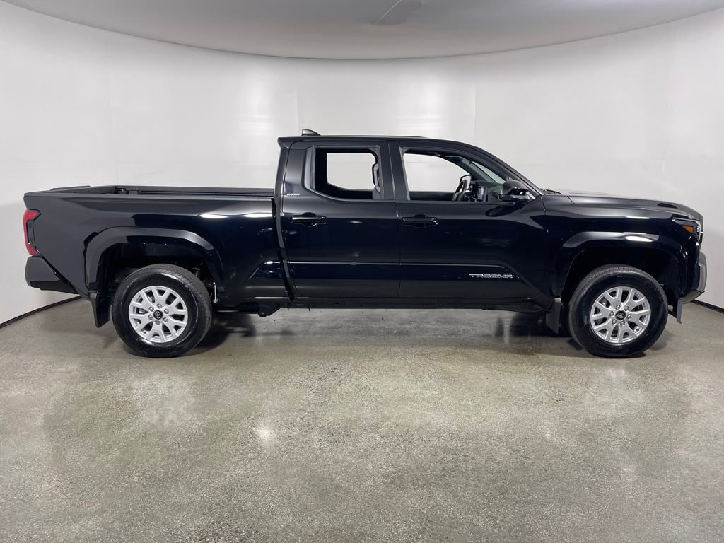 2025 Toyota Tacoma SR5 4x4 Double Cab Long Bed photo 2