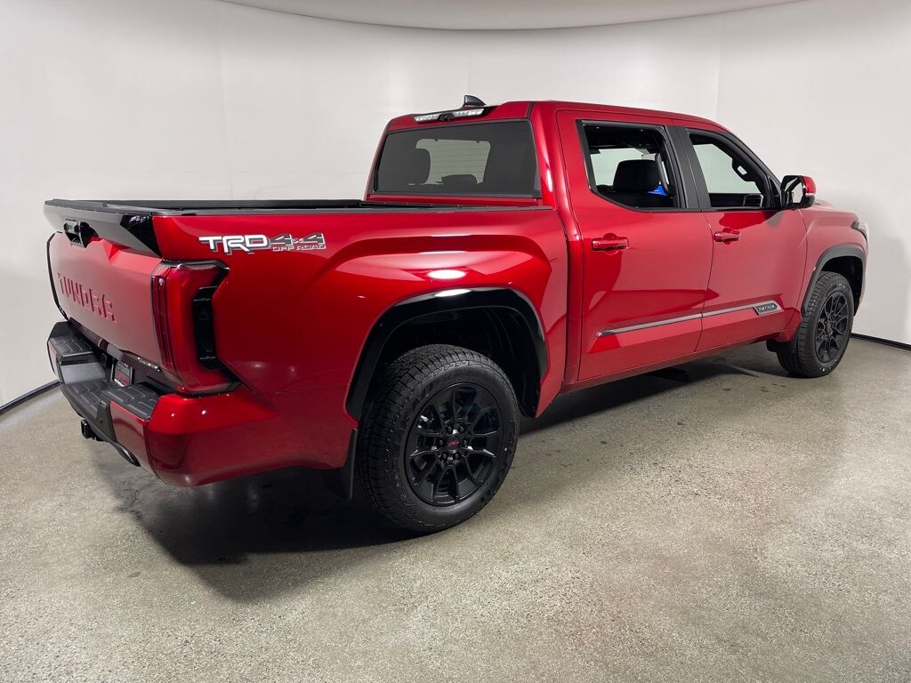 New 2026 Toyota Tundra i-FORCE MAX Platinum PLATINUM CREWMAX 5.5