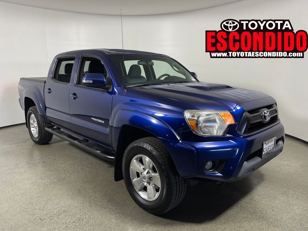 Used 2015 Toyota Tacoma PreRunner V6 Truck Double Cab