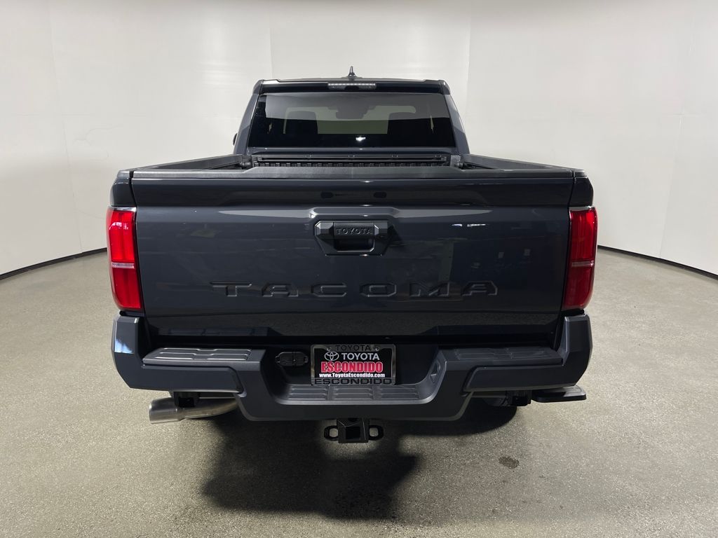 2025 Toyota Tacoma SR5 XtraCab photo 4