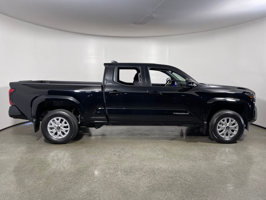 2025 Toyota Tacoma SR5 4x4 Double Cab Long Bed photo 2