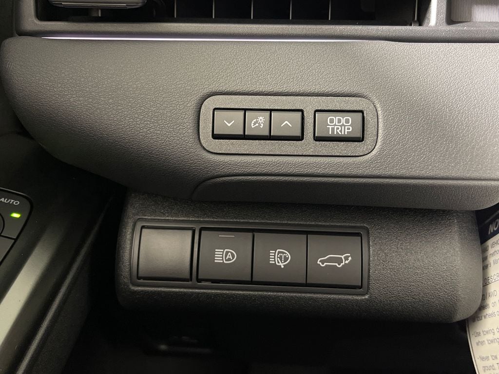 2026 Toyota bZ Woodland Woodland Premium - Photo 27