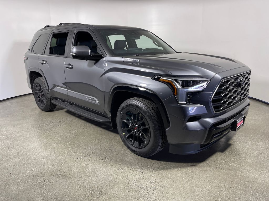 2026 Toyota Sequoia PLT HYBRID 