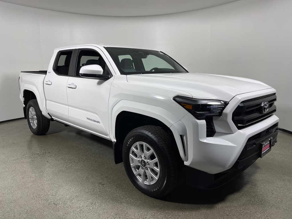 2026 Toyota Tacoma SR5's photo