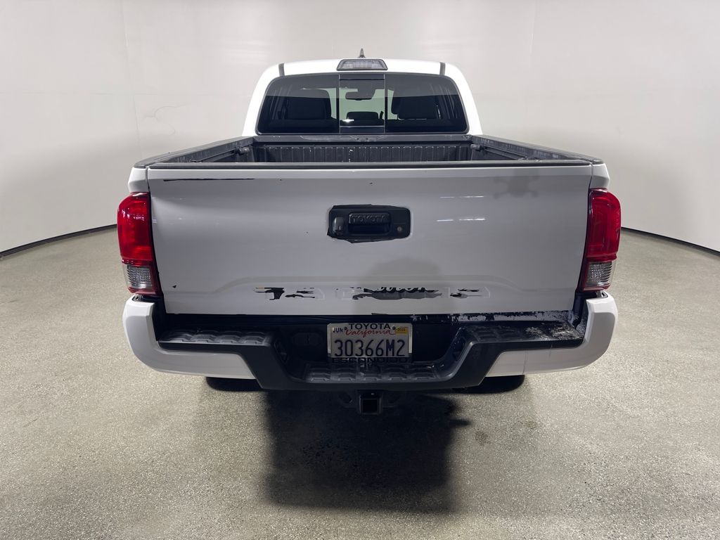 2018 Toyota Tacoma V6 photo 4