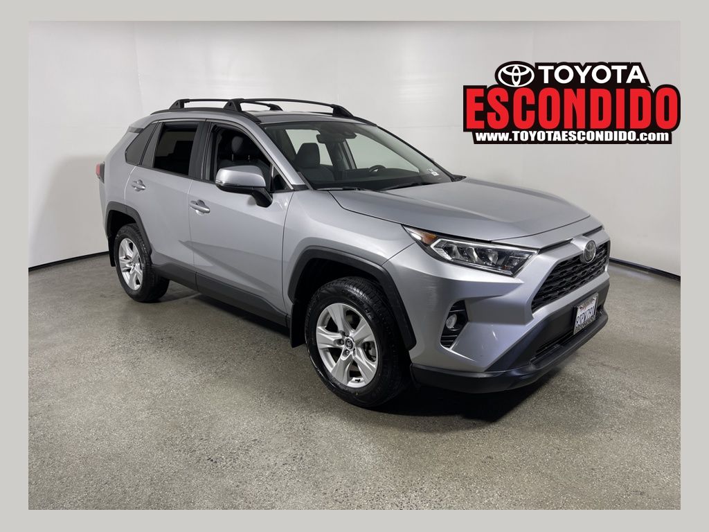 2020 Toyota RAV4 XLE