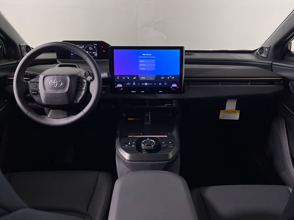 2026 Toyota bZ Woodland Woodland Premium - Photo 13
