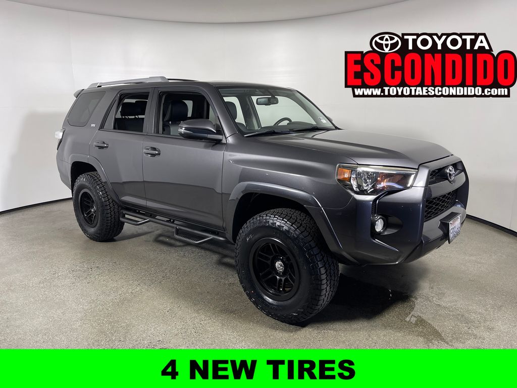 2018 Toyota 4Runner SR5 Premium 4x4 V6's photo