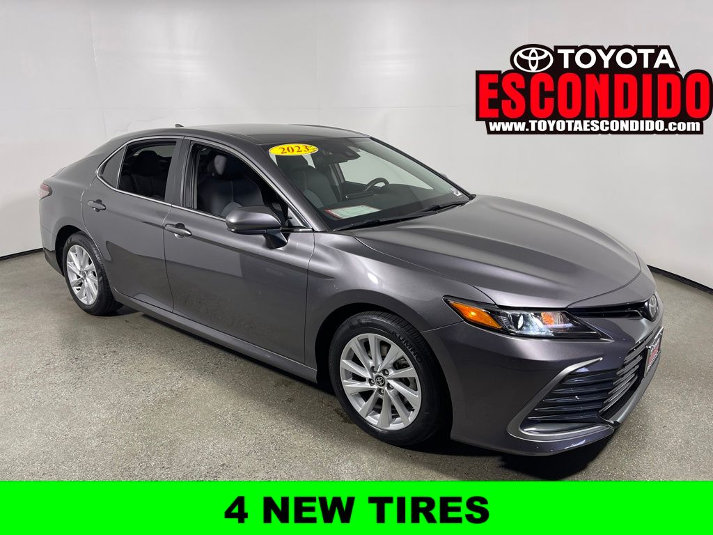 2023 Toyota Camry Sedan 