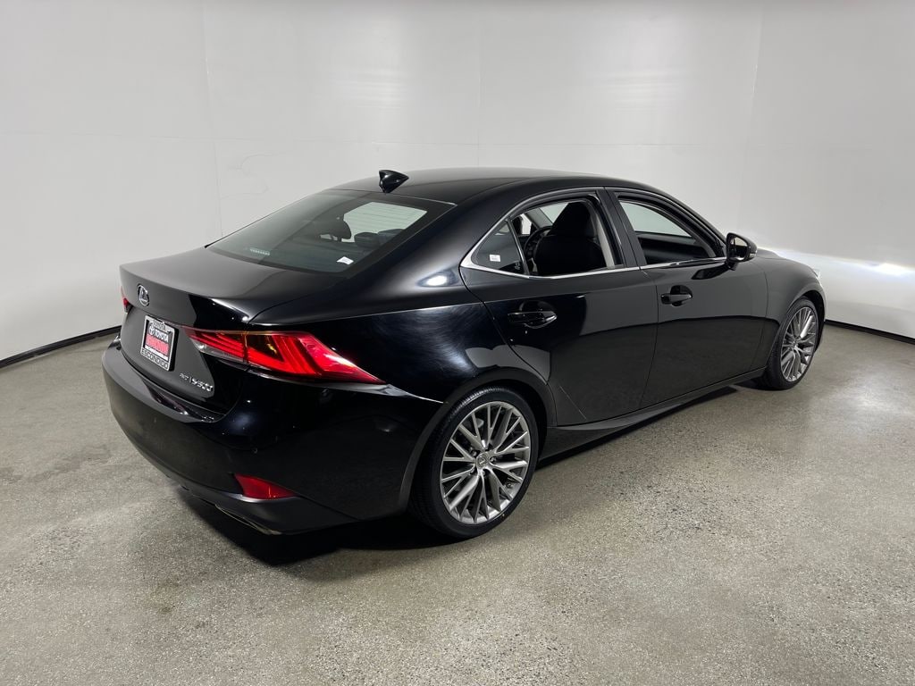 Used 2018 Lexus IS 300 Sedan