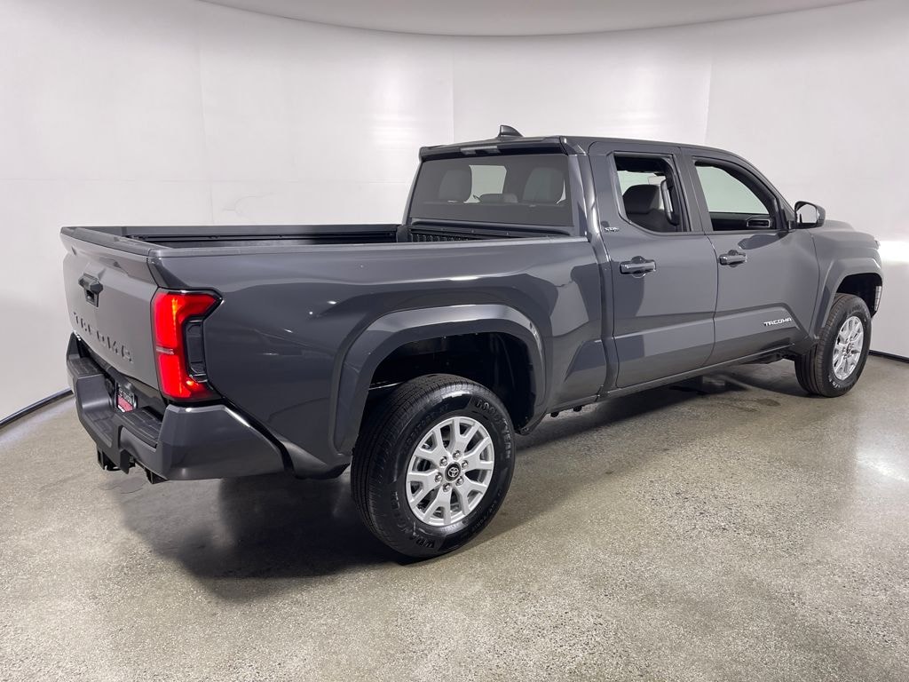 New 2026 Toyota Tacoma SR5 4X4 DBL CAB LONG BED