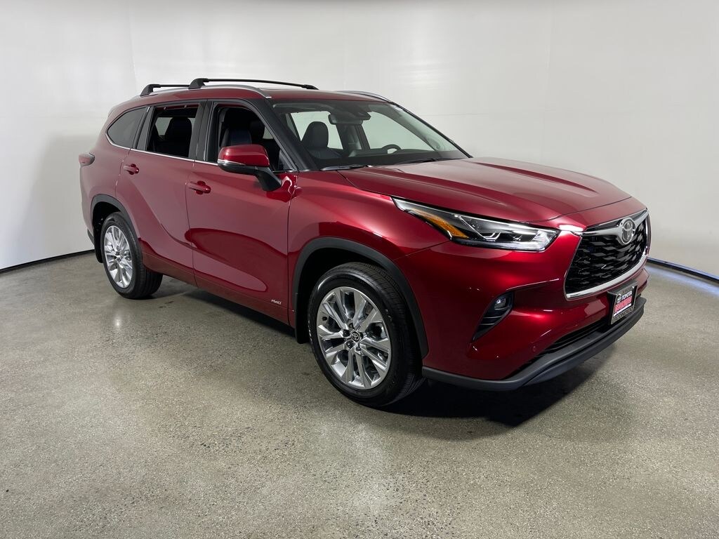 New 2026 Toyota Highlander Hybrid Limited LIMITED AWD