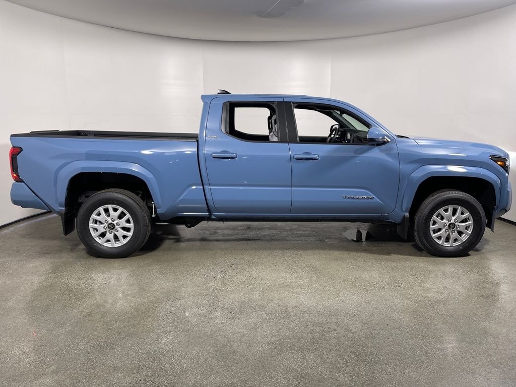 New 2026 Toyota Tacoma SR5 4X4 DBL CAB LONG BED