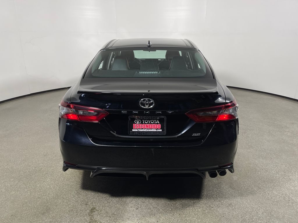 2023 Toyota Camry SE photo 3