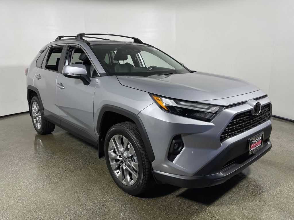 2025 Toyota RAV4 XLE Premium's photo