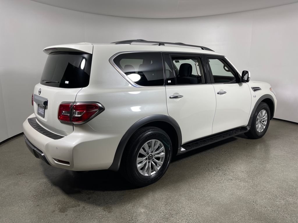 2020 Nissan Armada SV photo 3