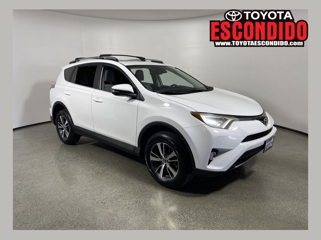 2017 Toyota RAV4 XLE