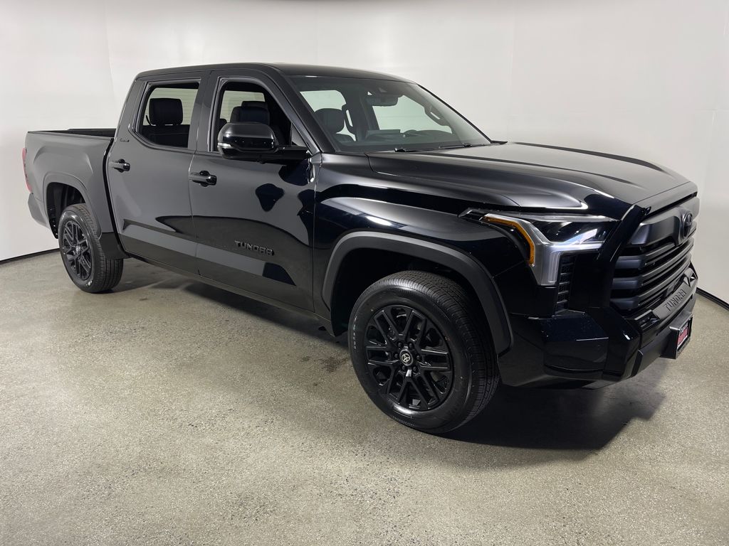 2026 Toyota Tundra Limited's photo