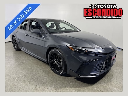 2025 Toyota Camry SE Sedan