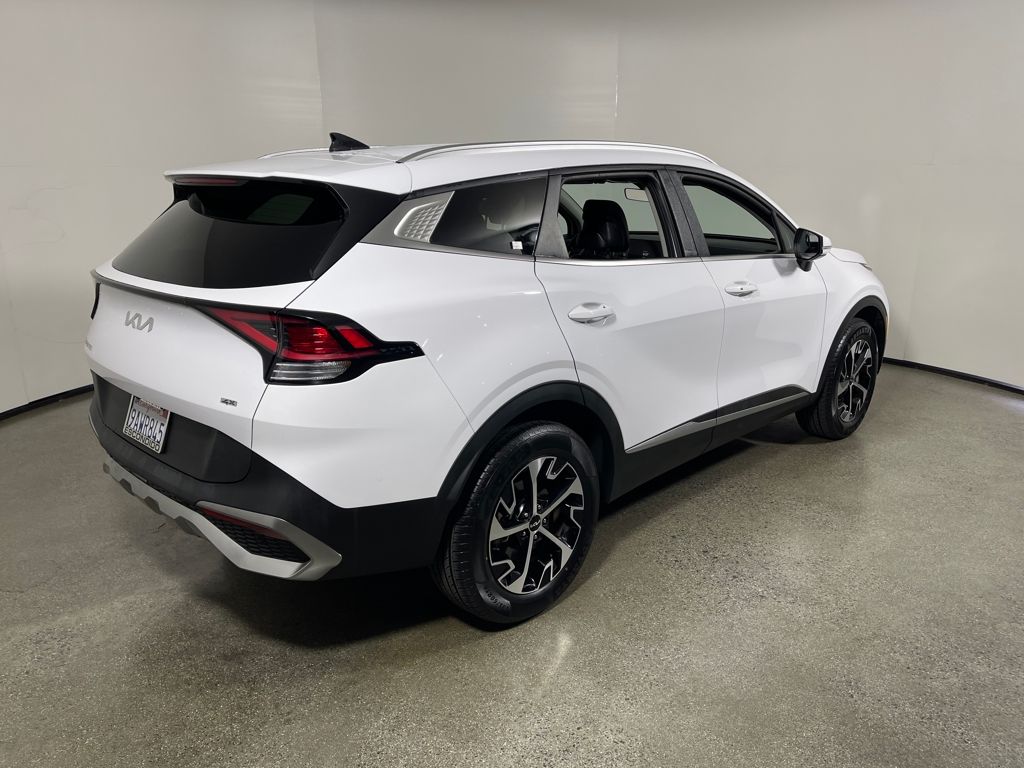 2023 Kia Sportage EX photo 3