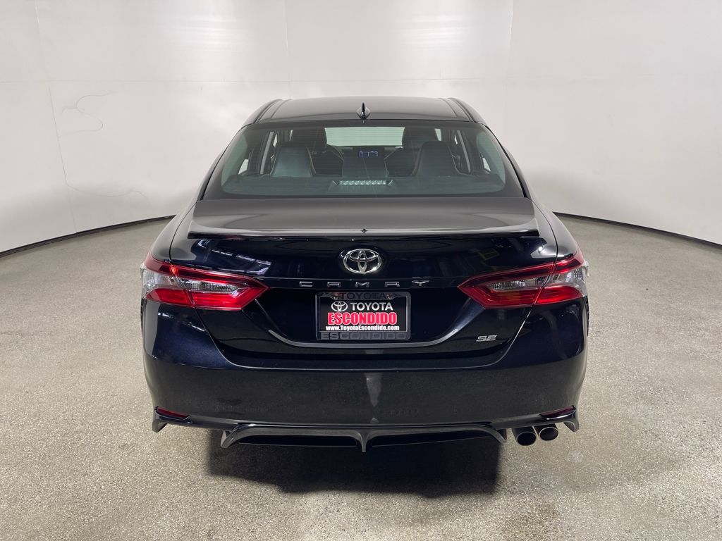 2023 Toyota Camry SE photo 4