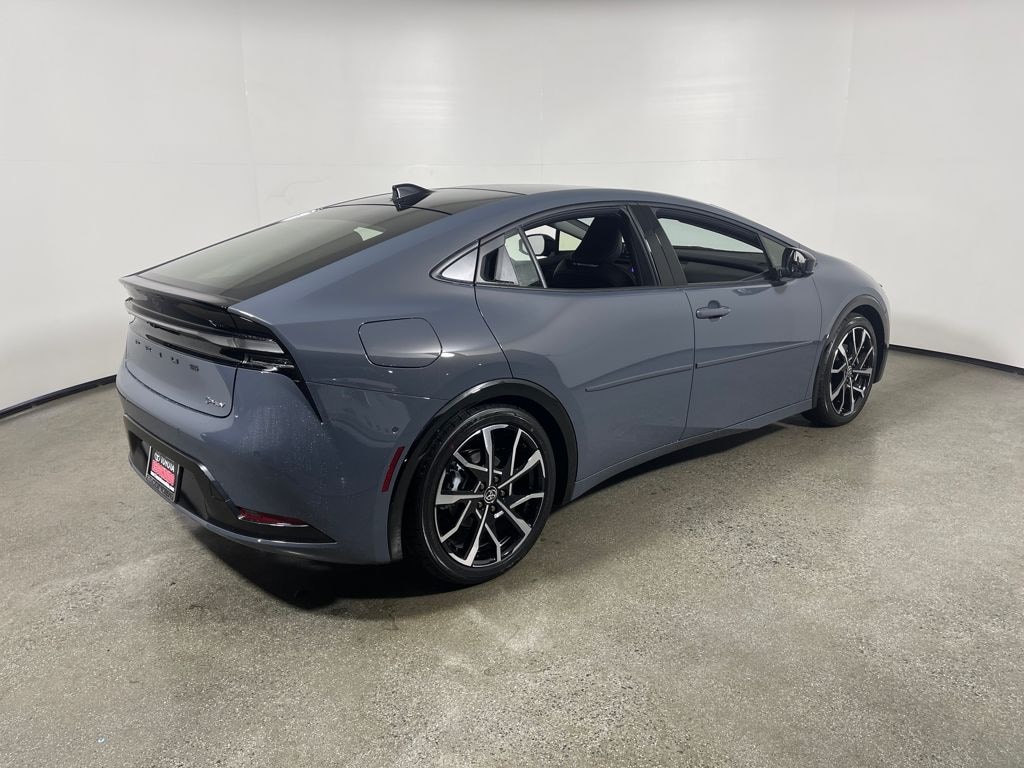 New 2026 Toyota Prius Plug-in Hybrid XSE Premium PLUG-IN HYBRID