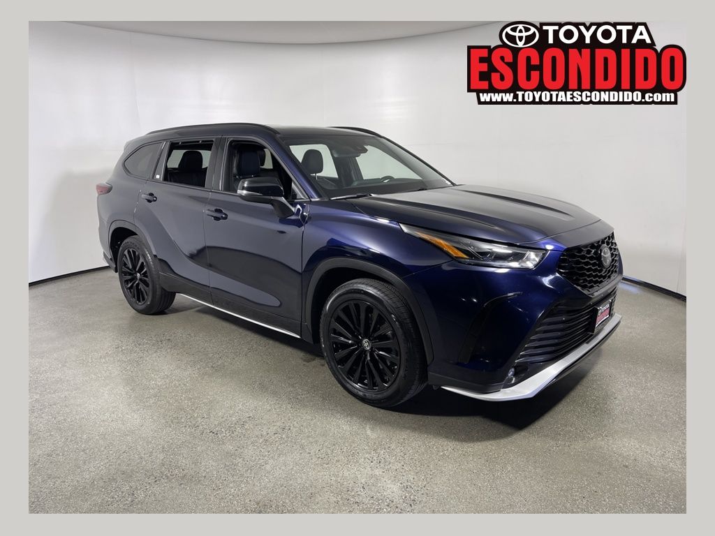 2025 Toyota Highlander SUV 