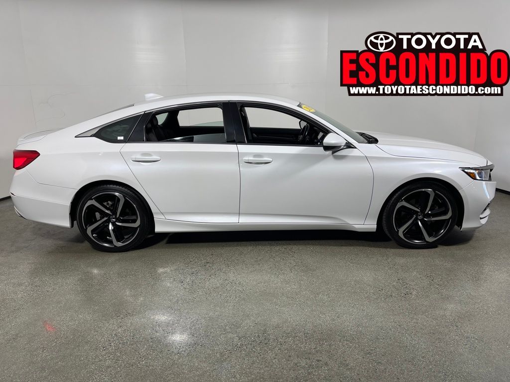 2020 Honda Accord Sport's photo