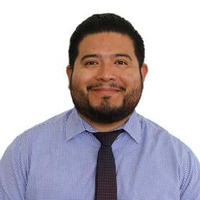 Staff member Luis Gomez from ID_0593d0b82112