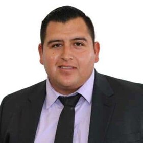 Staff member Santiago Garcia from ID_0593d0b82112
