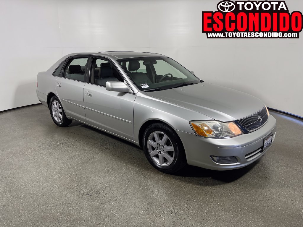 Used 2001 Toyota Avalon  with VIN 4T1BF28B01U134196 for sale in Escondido, CA