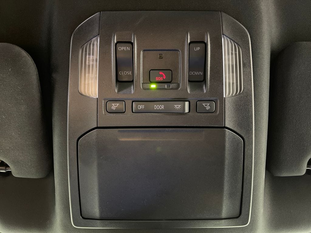 2025 Toyota Highlander XSE - Photo 29