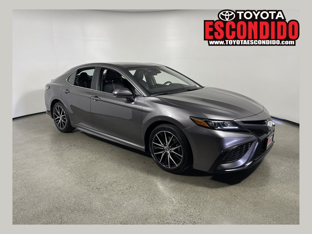 2024 Toyota Camry Sedan 