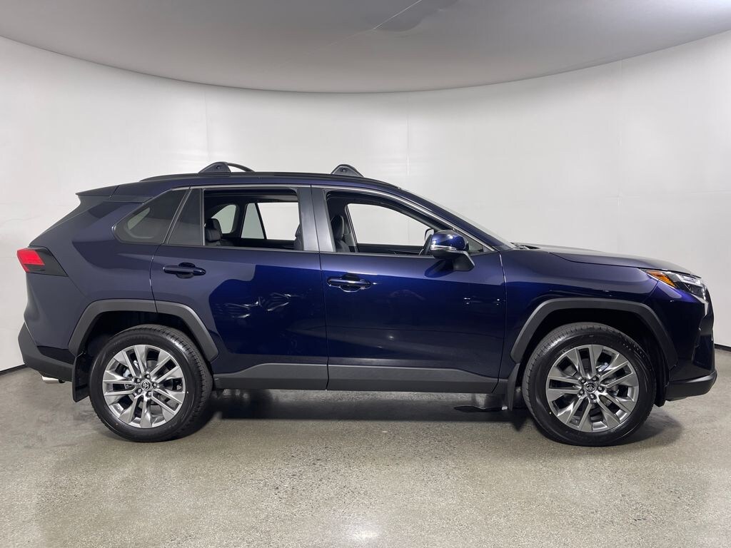 New 2025 Toyota RAV4 XLE Premium XLE PREM FWD SUV