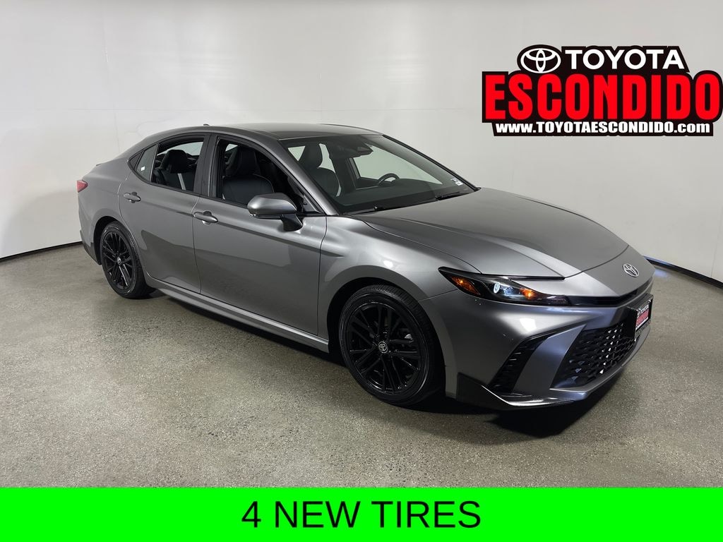 Used 2025 Toyota Camry SE Sedan