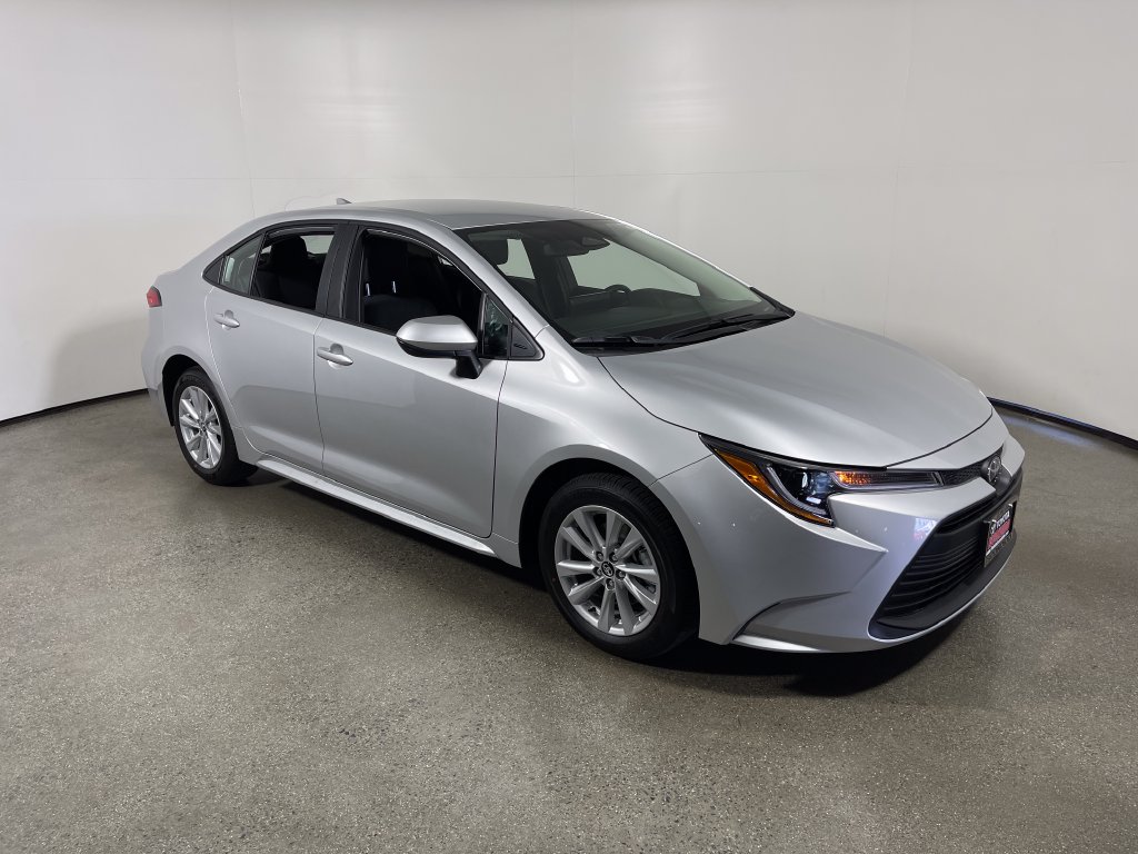 2027 Toyota Corolla LE 