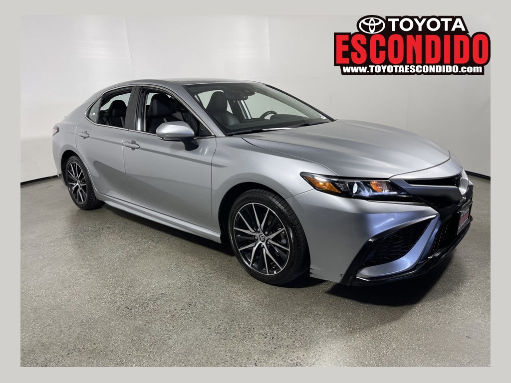 2024 Toyota Camry Sedan 