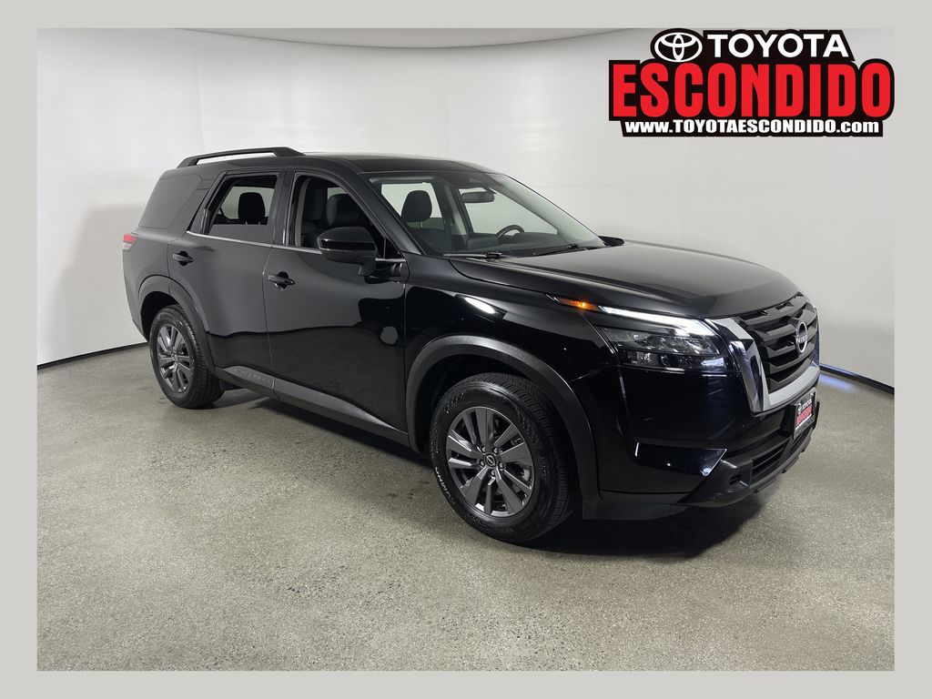2025 Nissan Pathfinder SV 2WD's photo