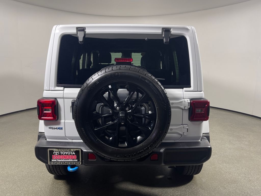2024 Jeep Wrangler 4xe Sahara photo 4