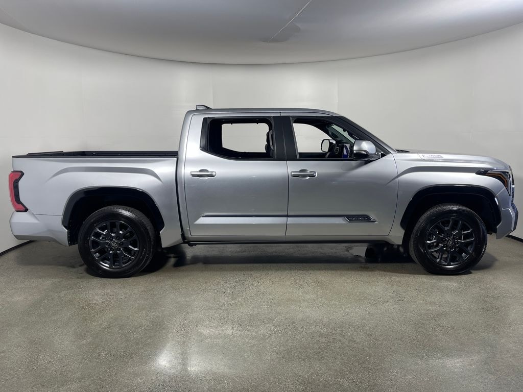 New 2026 Toyota Tundra i-FORCE MAX Platinum PLATINUM CREWMAX 5.5